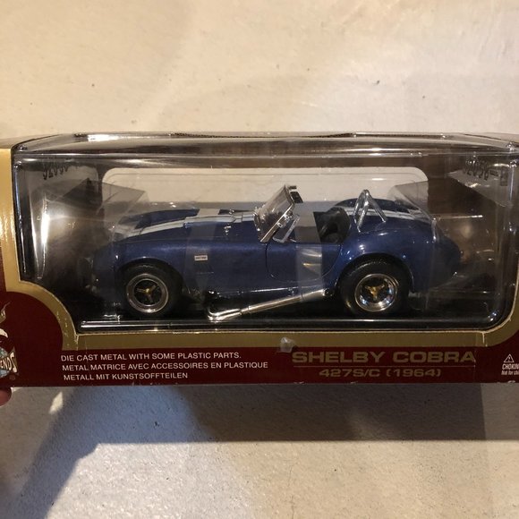 Die-Cast Metal Antique Cars - Picture 2 of 16